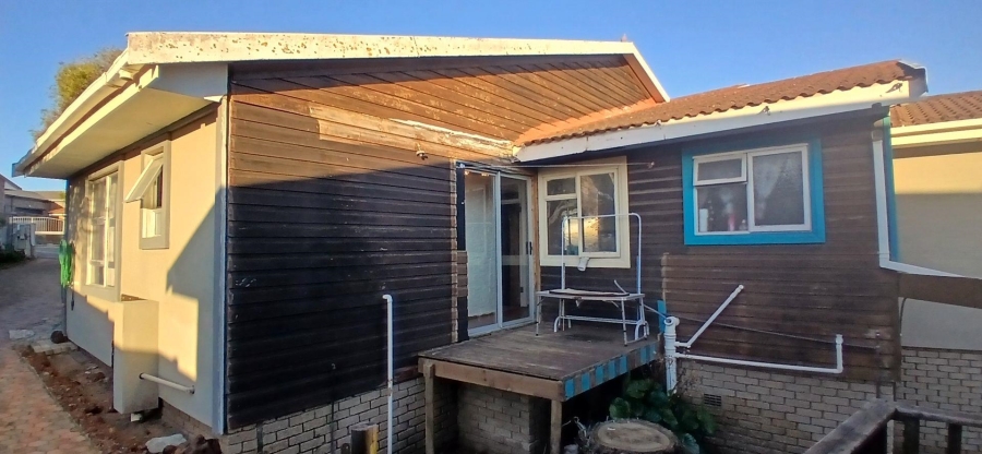 3 Bedroom Property for Sale in Dana Bay Western Cape